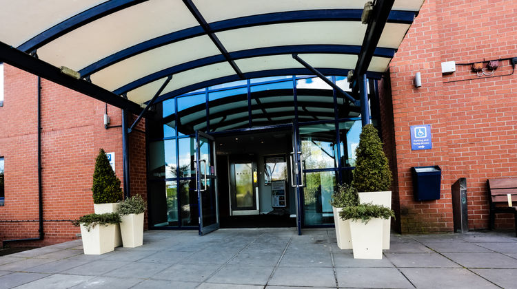 Holiday Inn Express-Castle Bromwich Exterior