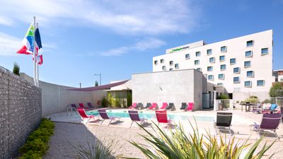 Holiday Inn Express Odysseum