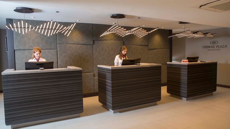 <b>Crowne Plaza Basingstoke Lobby</b>. Images powered by <a href="https://www.leonardoworldwide.com/" title="Leonardo Worldwide" target="_blank">Leonardo</a>.
