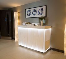 Crowne Plaza Basingstoke Lobby