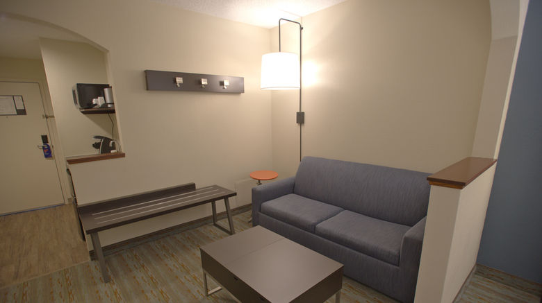 <b>Holiday Inn Express Anderson-I-85 Suite</b>. Images powered by <a href="https://www.leonardoworldwide.com/" title="Leonardo Worldwide" target="_blank">Leonardo</a>.