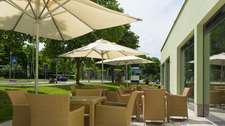 Holiday Inn Express Neunkirchen Exterior