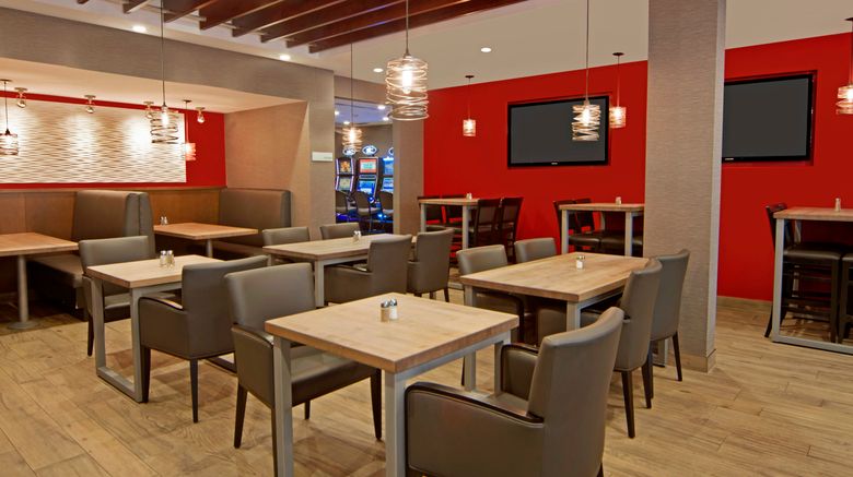 <b>Holiday Inn Calgary Airport Restaurant</b>. Images powered by <a href="https://www.leonardoworldwide.com/" title="Leonardo Worldwide" target="_blank">Leonardo</a>.