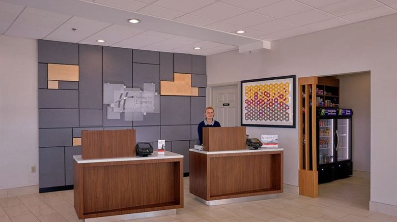 <b>Holiday Inn Express Pigeon Forge Lobby</b>. Images powered by <a href="https://www.leonardoworldwide.com/" title="Leonardo Worldwide" target="_blank">Leonardo</a>.