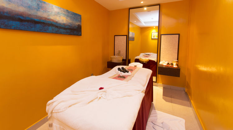 Holiday Inn Abu Dhabi Spa