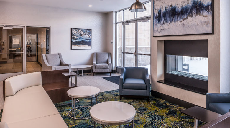 <b>Holiday Inn Detroit Northwest-Livonia Lobby</b>. Images powered by <a href="https://www.leonardoworldwide.com/" title="Leonardo Worldwide" target="_blank">Leonardo</a>.