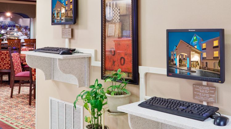 Holiday Inn Express Other