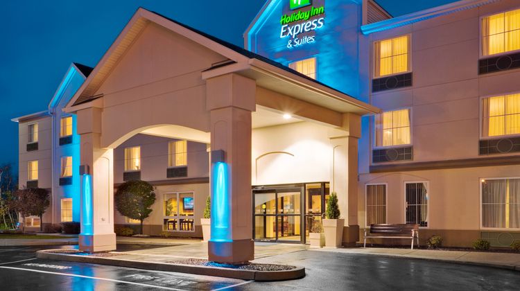 Holiday Inn Express Exterior