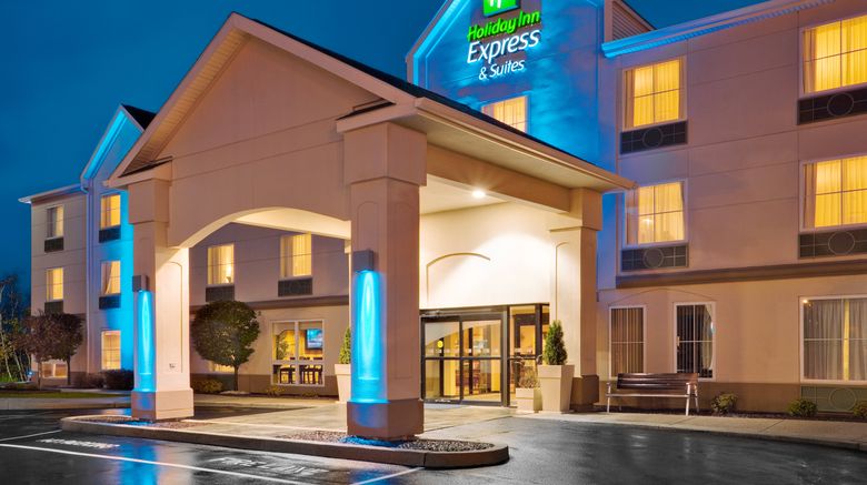 Holiday Inn Express Exterior. Images powered by <a href="https://www.leonardoworldwide.com" target="_blank" rel="noopener">Leonardo</a>.