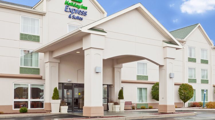 Holiday Inn Express Exterior