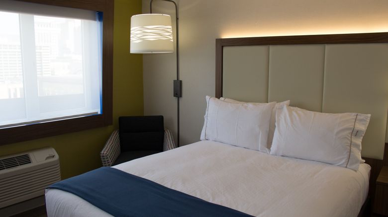 <b>Holiday Inn Express Salt Lake City Dtwn Room</b>. Images powered by <a href="https://www.leonardoworldwide.com/" title="Leonardo Worldwide" target="_blank">Leonardo</a>.