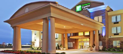 Holiday Inn Express Hotel & Suites Exterior