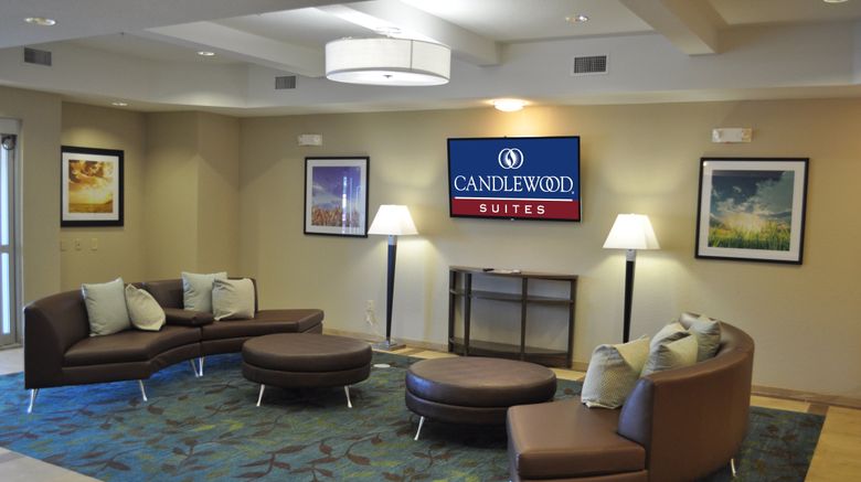 <b>Candlewood Suites Bay City Lobby</b>. Images powered by <a href="https://www.leonardoworldwide.com/" title="Leonardo Worldwide" target="_blank">Leonardo</a>.