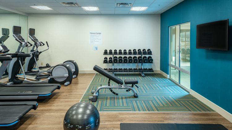 Holiday Inn Express & Suites Medford Health Club