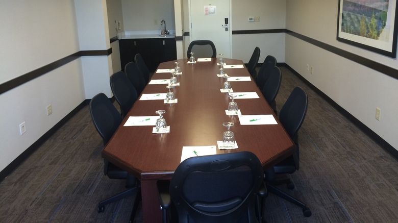 <b>Holiday Inn Greensboro Coliseum Meeting</b>. Images powered by <a href="https://www.leonardoworldwide.com/" title="Leonardo Worldwide" target="_blank">Leonardo</a>.