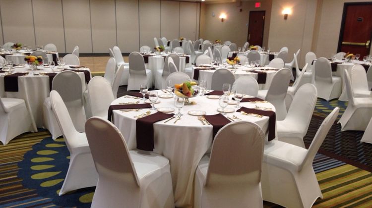 Holiday Inn Express Hotel & Suites Ballroom