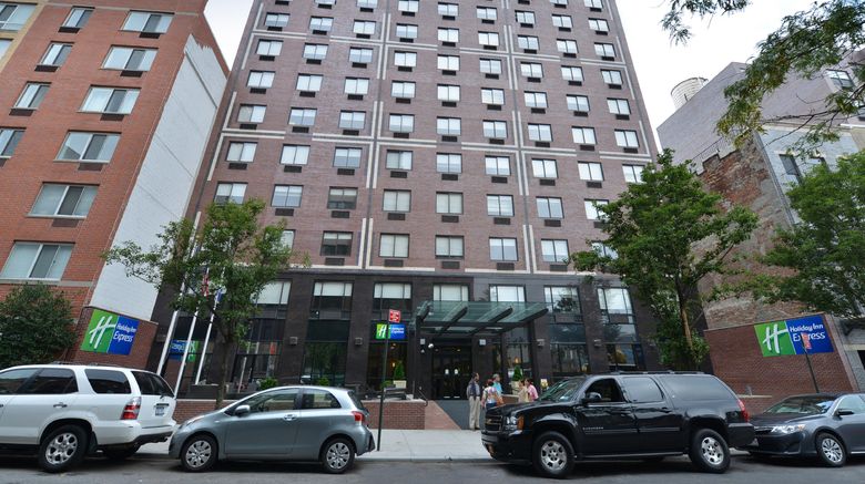 <b>Holiday Inn Express Manhattan West Side Exterior</b>. Images powered by <a href="https://www.leonardoworldwide.com/" title="Leonardo Worldwide" target="_blank">Leonardo</a>.