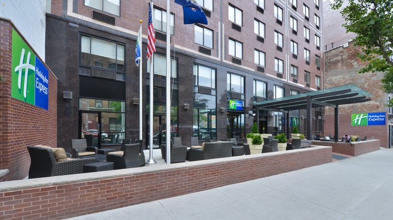 Holiday Inn Express Manhattan West Side Exterior. Images powered by <a href="https://www.leonardoworldwide.com" target="_blank" rel="noopener">Leonardo</a>.