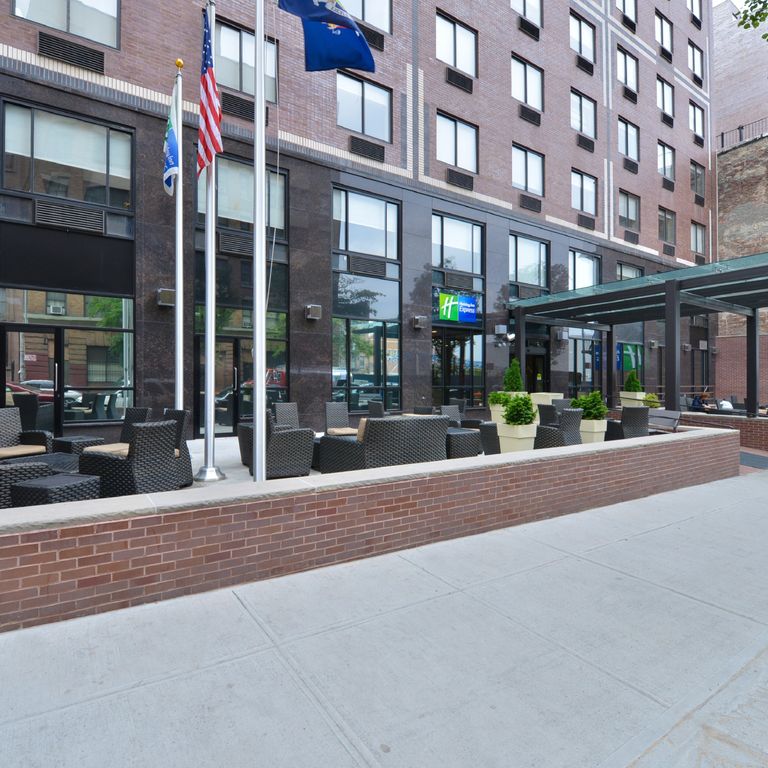 Holiday Inn Express Manhattan West Side
