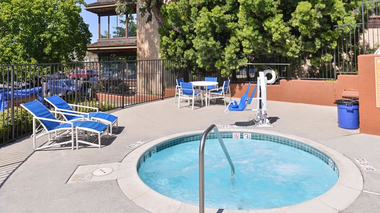 <b>Candlewood Suites North San Diego Pool</b>. Images powered by <a href="https://www.leonardoworldwide.com/" title="Leonardo Worldwide" target="_blank">Leonardo</a>.