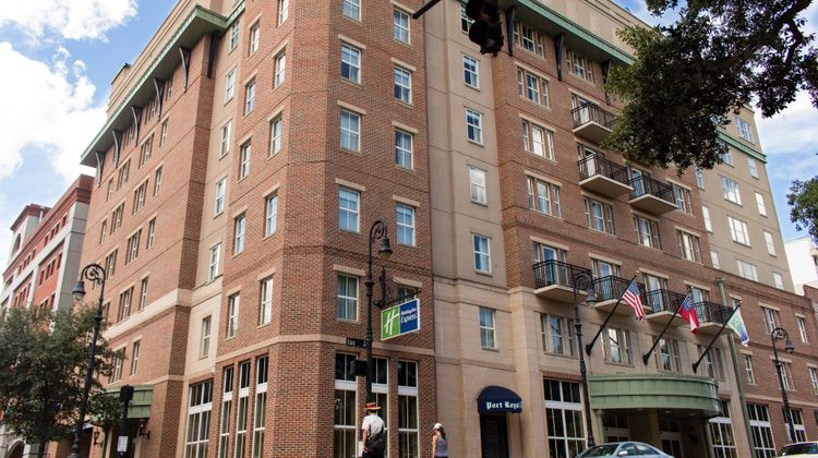 Holiday Inn Express Historic District Exterior