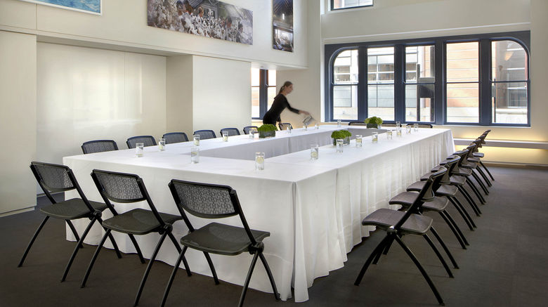 <b>21C Museum Hotel Cincinnati Meeting</b>. Images powered by <a href=https://www.travelagewest.com/Hotels/Cincinnati/