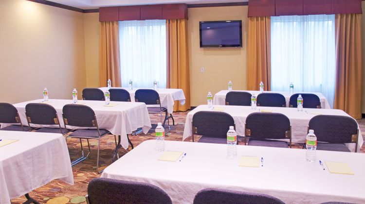 Holiday Inn Express Hotel & Suites Meeting