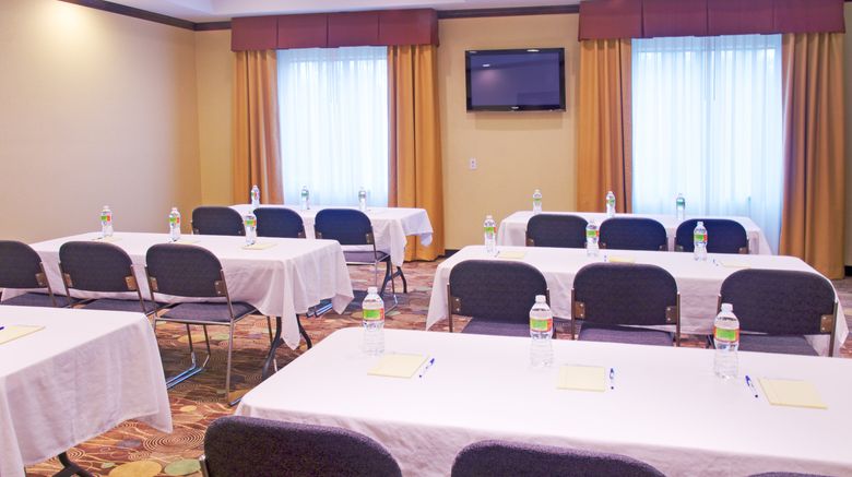 <b>Holiday Inn Express Hotel & Suites Meeting</b>. Images powered by <a href="https://www.leonardoworldwide.com/" title="Leonardo Worldwide" target="_blank">Leonardo</a>.