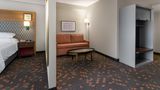 Holiday Inn Suite