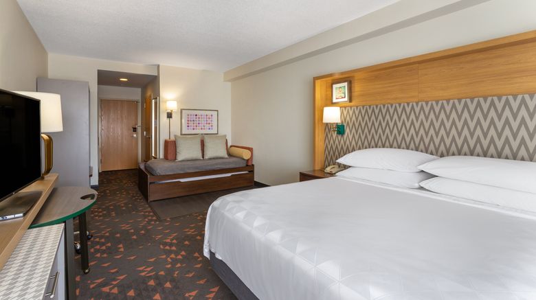 <b>Holiday Inn Room</b>. Images powered by <a href="https://www.leonardoworldwide.com/" title="Leonardo Worldwide" target="_blank">Leonardo</a>.