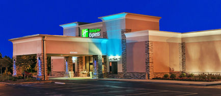 Holiday Inn Express Little Rock Airport Exterior