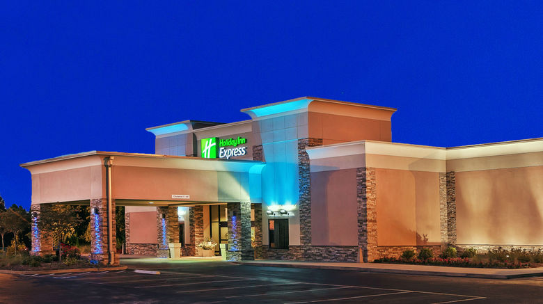 <b>Holiday Inn Express Little Rock Airport Exterior</b>. Images powered by <a href="https://www.leonardoworldwide.com/" title="Leonardo Worldwide" target="_blank">Leonardo</a>.