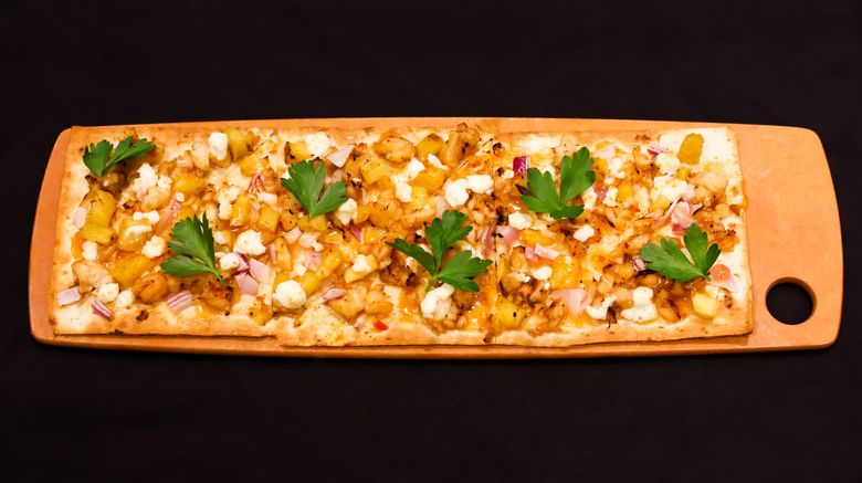 <b>Holiday Inn Mississauga Toronto West Restaurant</b>. Images powered by <a href="https://www.leonardoworldwide.com/" title="Leonardo Worldwide" target="_blank">Leonardo</a>.