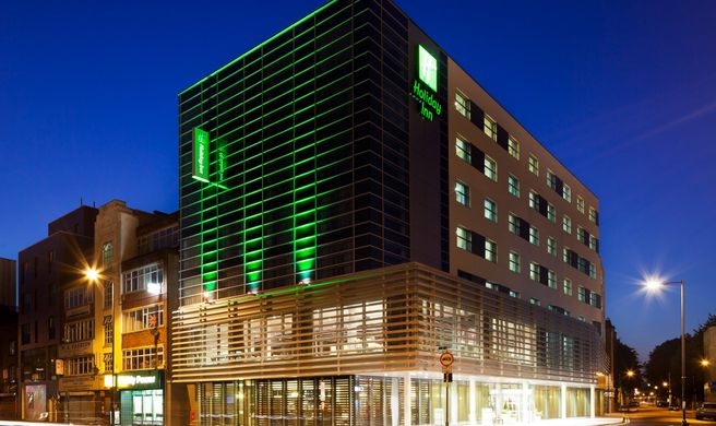 Holiday Inn London – Whitechapel Exterior