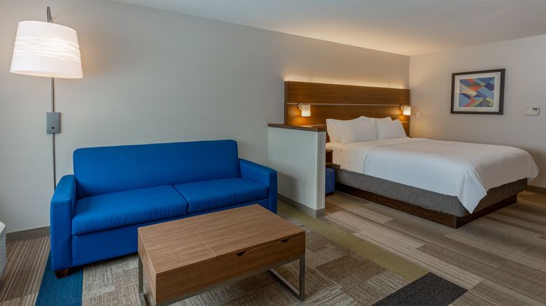 <b>Holiday Inn Express & Suites Rice Lake Room</b>. Images powered by <a href="https://www.leonardoworldwide.com/" title="Leonardo Worldwide" target="_blank">Leonardo</a>.