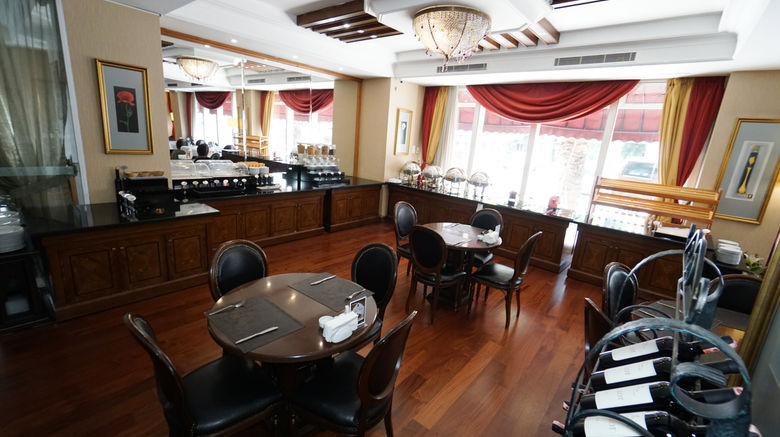 <b>Anemon Izmir Restaurant</b>. Images powered by <a href="https://www.leonardoworldwide.com/" title="Leonardo Worldwide" target="_blank">Leonardo</a>.