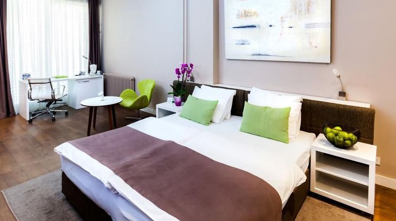 <b>Adresa Hotel Room</b>. Images powered by <a href="https://www.leonardoworldwide.com/" title="Leonardo Worldwide" target="_blank">Leonardo</a>.