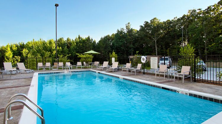 Holiday Inn Express Jasper Pool