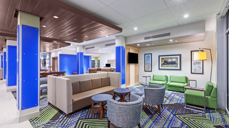 <b>Holiday Inn Express & Suites Chanute Lobby</b>. Images powered by <a href="https://www.leonardoworldwide.com/" title="Leonardo Worldwide" target="_blank">Leonardo</a>.