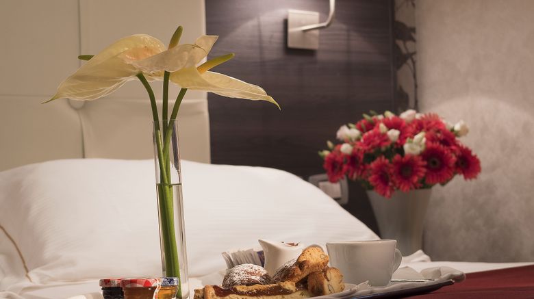 <b>Hotel Diana Roof Garden Room</b>. Images powered by <a href="https://www.leonardoworldwide.com/" title="Leonardo Worldwide" target="_blank">Leonardo</a>.