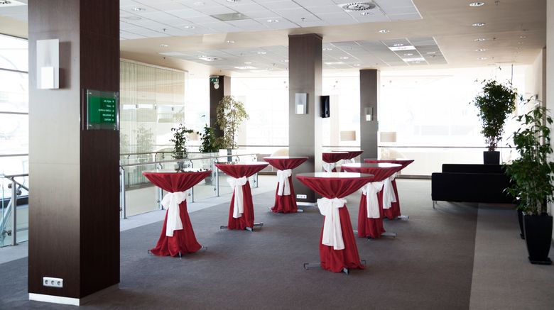 <b>Holiday Inn Zilina Lobby</b>. Images powered by <a href="https://www.leonardoworldwide.com/" title="Leonardo Worldwide" target="_blank">Leonardo</a>.