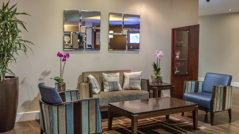 <b>Holiday Inn Express Royal Docks Lobby</b>. Images powered by <a href="https://www.leonardoworldwide.com/" title="Leonardo Worldwide" target="_blank">Leonardo</a>.