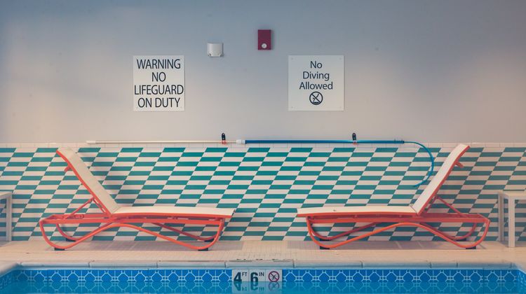 Holiday Inn & Suites Mount Pleasant Pool