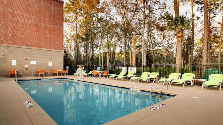 <b>Holiday Inn Express/Suites Charleston NE Pool</b>. Images powered by <a href="https://www.leonardoworldwide.com/" title="Leonardo Worldwide" target="_blank">Leonardo</a>.