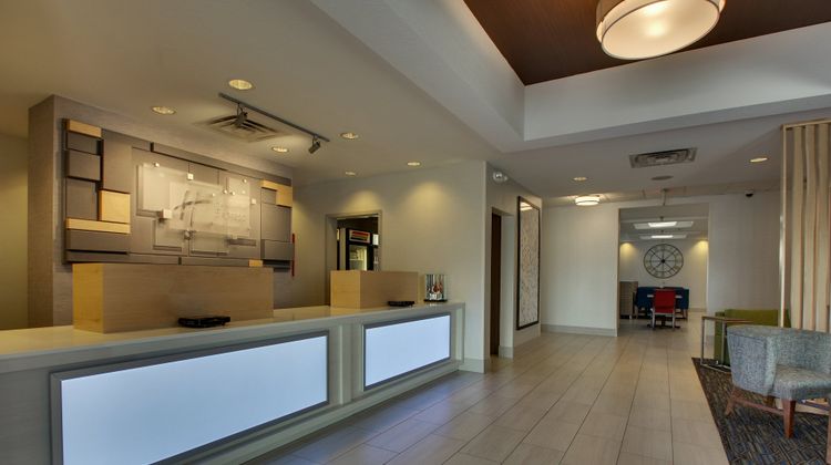 Holiday Inn Express Hotel & Suites Lobby