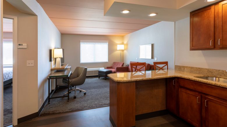 <b>Holiday Inn Marquette Suite</b>. Images powered by <a href="https://www.leonardoworldwide.com/" title="Leonardo Worldwide" target="_blank">Leonardo</a>.