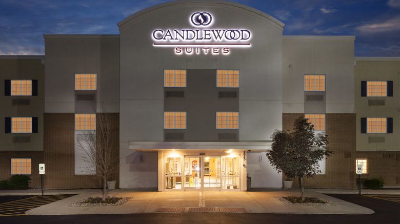 <b>Candlewood Suites Chicago Exterior</b>. Images powered by <a href="https://www.leonardoworldwide.com/" title="Leonardo Worldwide" target="_blank">Leonardo</a>.