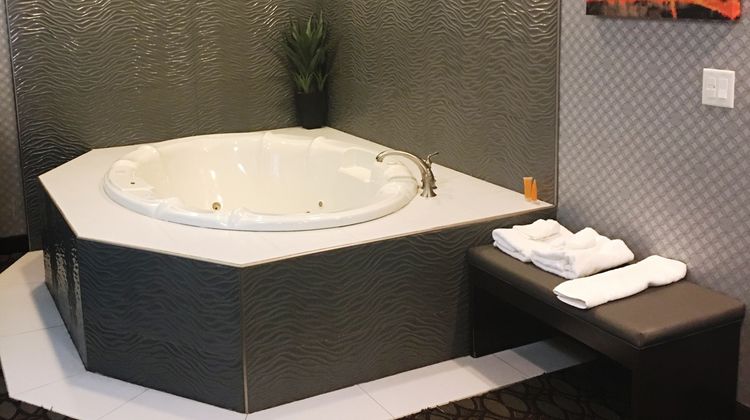 Red Carpet Inn Spa