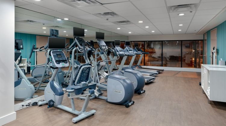 Holiday Inn Express Hotel & Suites Health Club