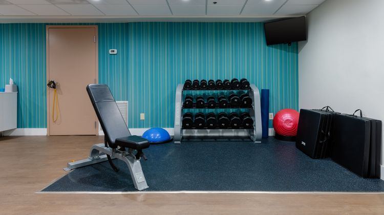 Holiday Inn Express Hotel & Suites Health Club